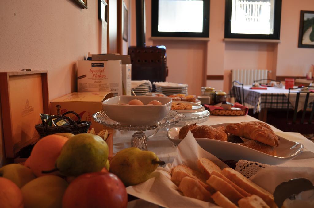 Agriturismo Dondino Cavriana Exteriér fotografie